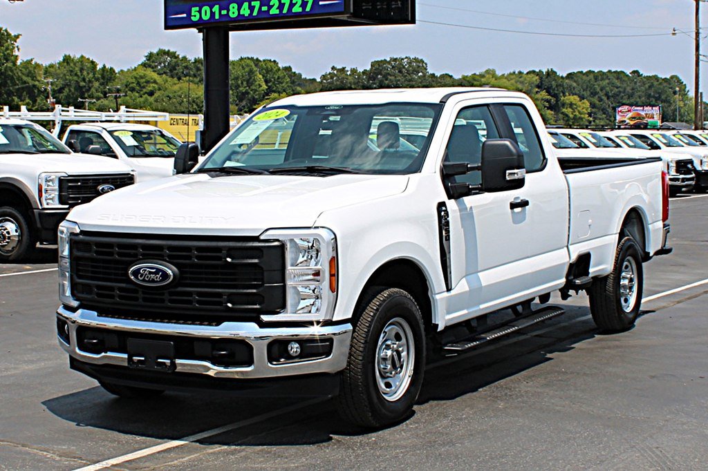 Used 2024 Ford F250 XL w/ XL Chrome Package RWD image 2