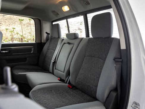 Used 2018 RAM 2500 Big Horn AWD/4WD image 25