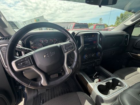 Used 2019 Chevrolet Silverado 1500 RST w/ All-Star Edition AWD/4WD image 10