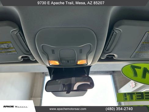 Used 2017 Jeep Renegade Latitude image 23