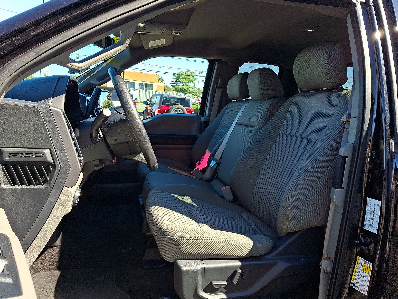 Certified 2020 Ford F150 XLT w/ Equipment Group 302A Luxury AWD/4WD image 15