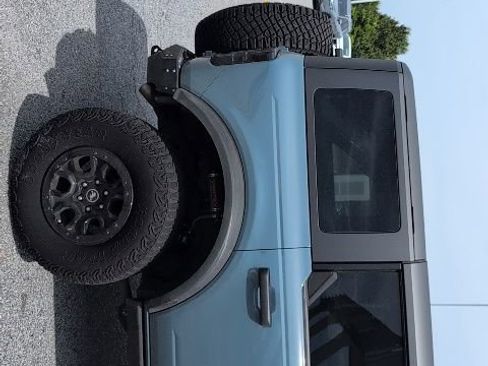 Used 2023 Ford Bronco Wildtrak image 14