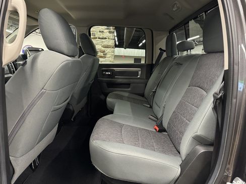 Used 2018 RAM 2500 Big Horn AWD/4WD image 29