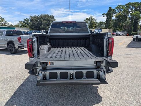 New 2025 GMC Sierra 2500 Denali w/ Denali Reserve Package image 14