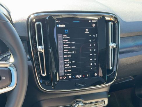 Certified 2023 Volvo C40 P8 Recharge Ultimate image 23