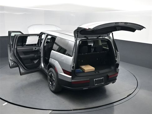 New 2026 Hyundai Santa Fe SE image 15