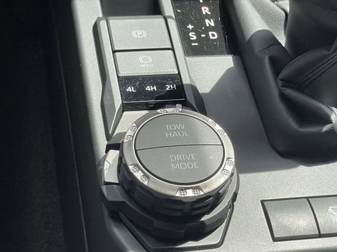 Used 2025 Toyota 4Runner TRD Sport Premium AWD/4WD image 21