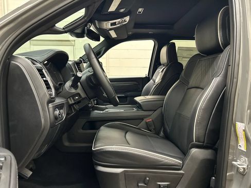 New 2026 RAM 2500 Limited AWD/4WD image 7
