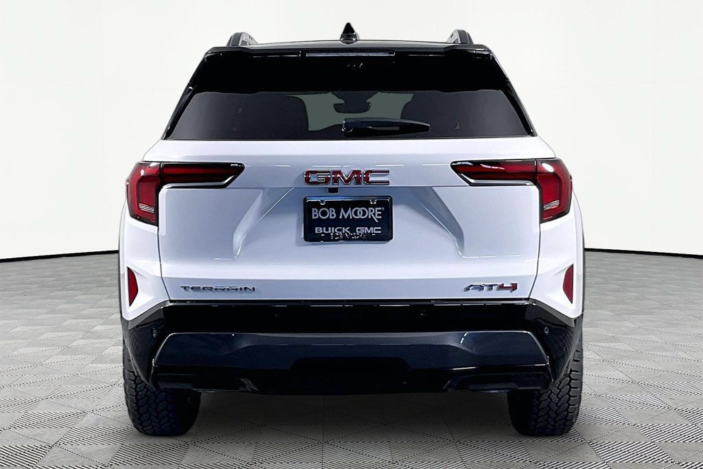 New 2027 GMC Terrain AT4 w/ Convenience Package III AWD/4WD image 5
