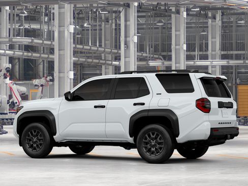 New 2026 Toyota 4Runner SR5 AWD/4WD image 5