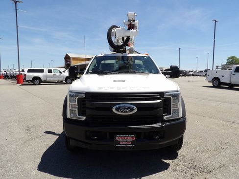 Used 2019 Ford F550 2WD Regular Cab Super Duty image 24