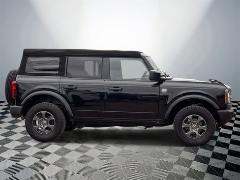 Used 2022 Ford Bronco Big Bend image 4