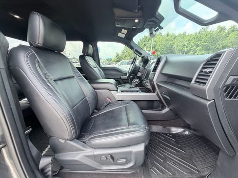 Used 2020 Ford F150 XLT w/ Equipment Group 302A Luxury AWD/4WD image 25