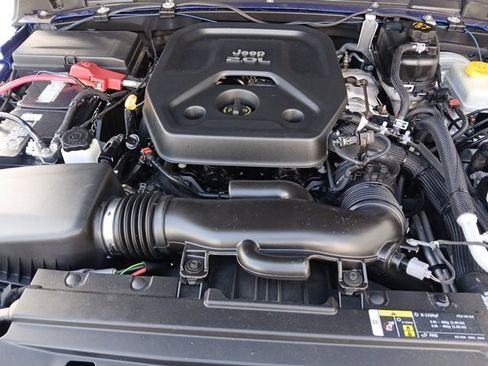 Used 2019 Jeep Wrangler Unlimited Rubicon image 25