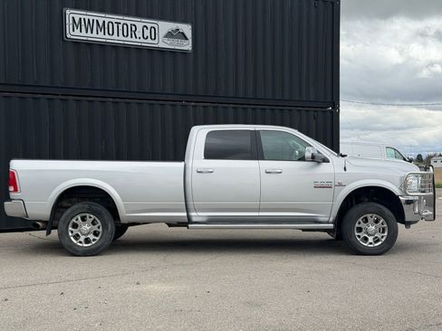 Used 2017 RAM 3500 Laramie w/ Cold Weather Group AWD/4WD image 6
