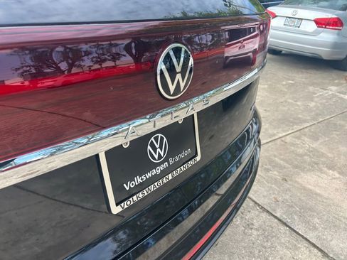 New 2026 Volkswagen Atlas Cross Sport SEL Premium R-Line AWD/4WD image 33