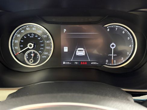 New 2025 Genesis G70 2.5T image 16