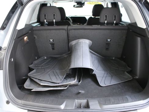 Used 2024 Chevrolet TrailBlazer LT w/ Convenience Package AWD/4WD image 28
