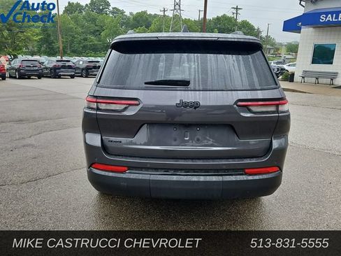 Used 2024 Jeep Grand Cherokee L Altitude AWD/4WD image 4