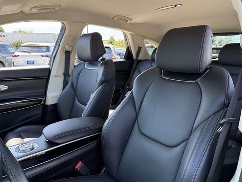 Used 2023 Genesis GV70 2.5T image 10