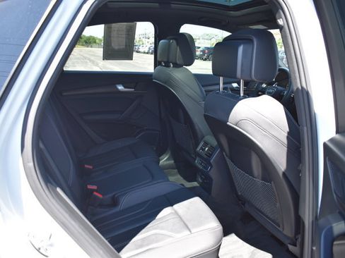 Used 2023 Audi Q5 2.0T Premium Plus AWD/4WD image 25