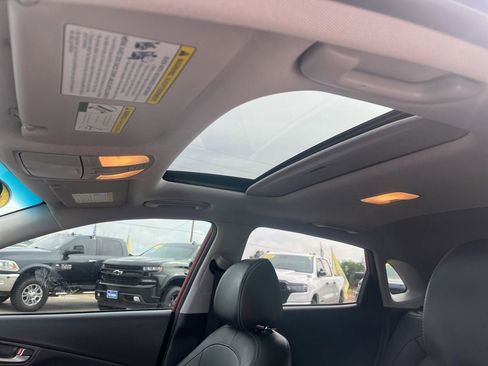 Used 2019 Hyundai Kona Limited FWD image 19
