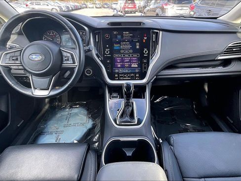 Used 2021 Subaru Outback Limited image 14