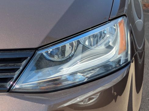 Used 2012 Volkswagen Jetta SE FWD image 13
