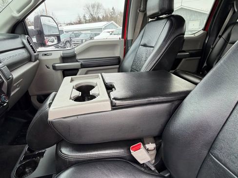 Used 2017 Ford F250 XLT w/ XLT Value Package image 27