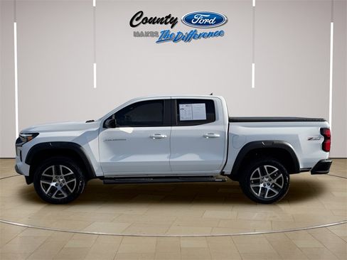 Used 2024 Chevrolet Colorado Z71 w/ Advanced Trailering Package image 3