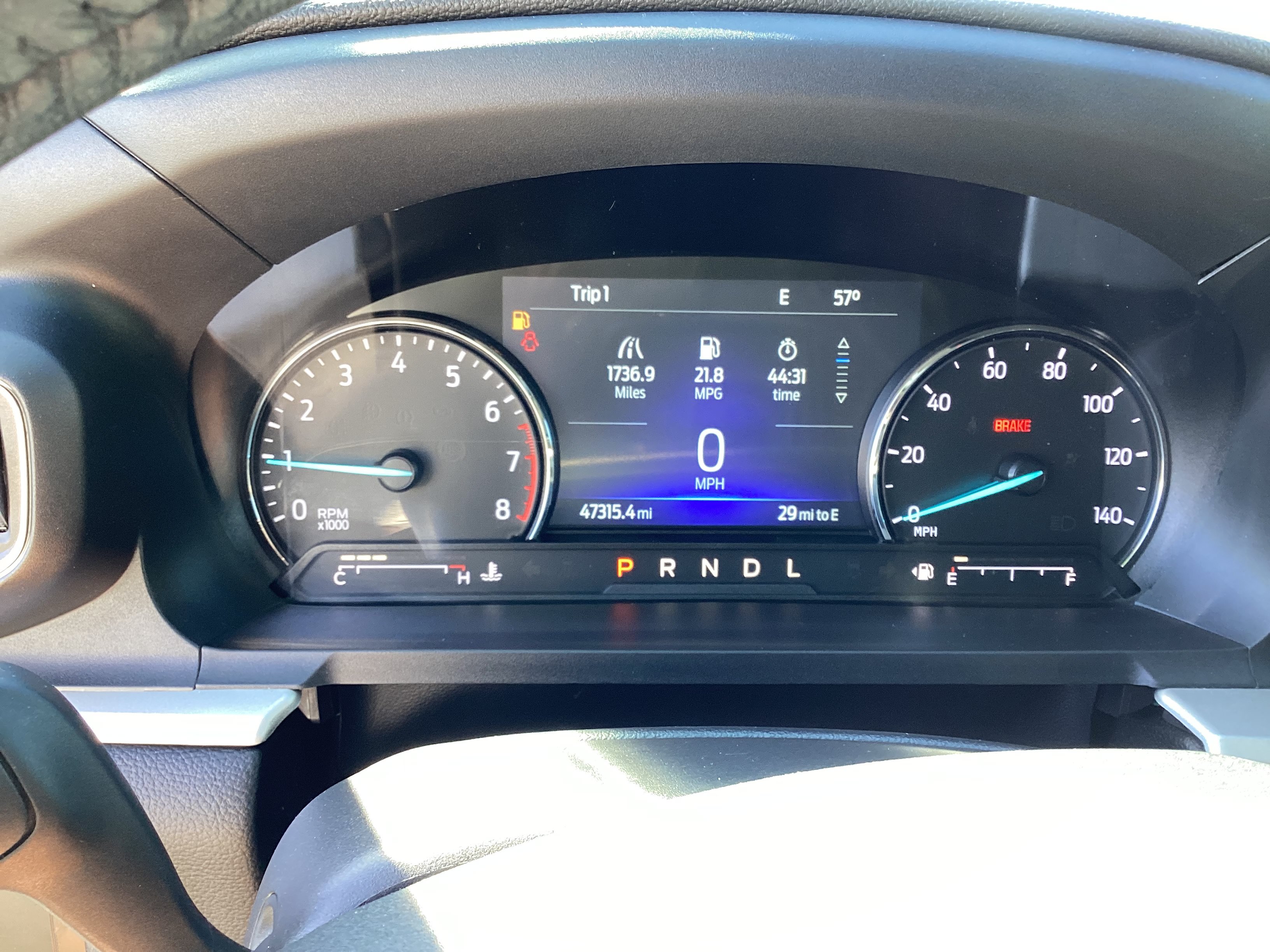 Used 2023 Ford Explorer XLT w/ Equipment Group 202A AWD/4WD image 9