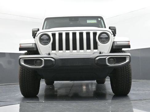 Used 2019 Jeep Wrangler Unlimited Sahara image 23