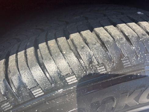 Used 2023 Buick Encore GX Select w/ Sport Touring Package image 35