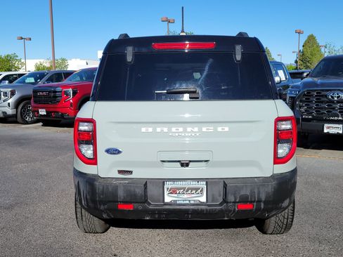 Used 2022 Ford Bronco Sport Outer Banks w/ Tech Package AWD/4WD image 10