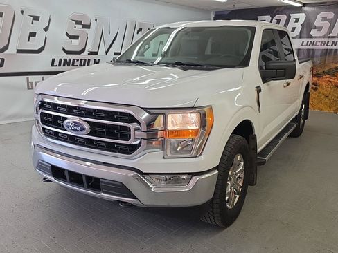 Used 2022 Ford F150 XLT w/ XTR Package AWD/4WD image 16