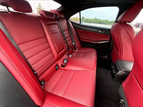 Used 2016 Lexus IS 200t w/ F Sport Package RWD image 18