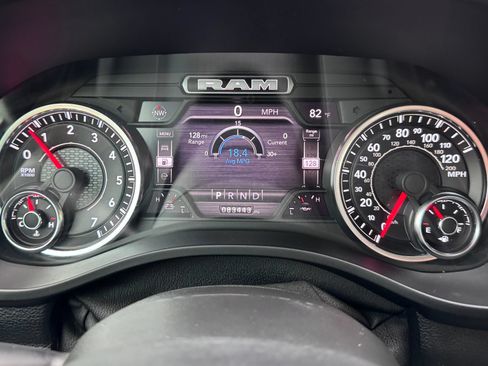 Used 2022 RAM 1500 Laramie AWD/4WD image 20