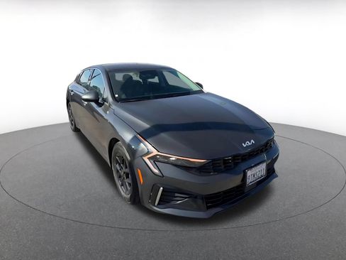 Used 2025 Kia K5 LXS FWD image 3