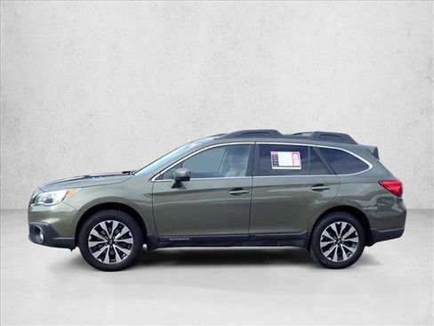 Used 2015 Subaru Outback 2.5i Limited AWD/4WD image 2