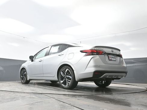 Used 2023 Nissan Versa SR w/ Trunk Package image 53