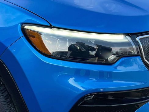 Used 2022 Jeep Compass Limited w/ Elite Group image 9