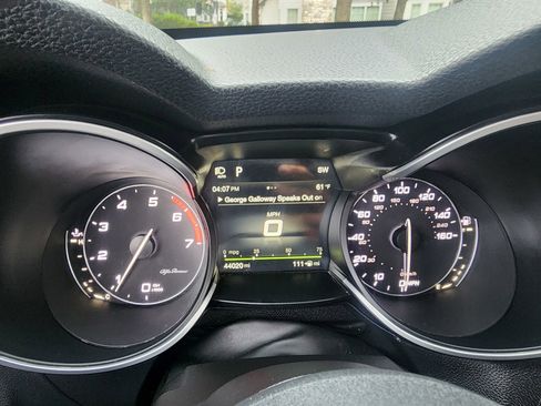 Used 2018 Alfa Romeo Stelvio Ti image 37