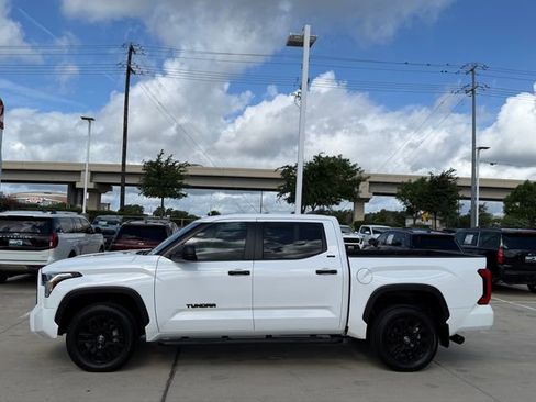 Used 2026 Toyota Tundra SR5 AWD/4WD image 7