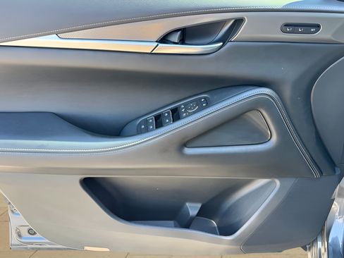 Used 2024 INFINITI QX60 Luxe FWD image 17
