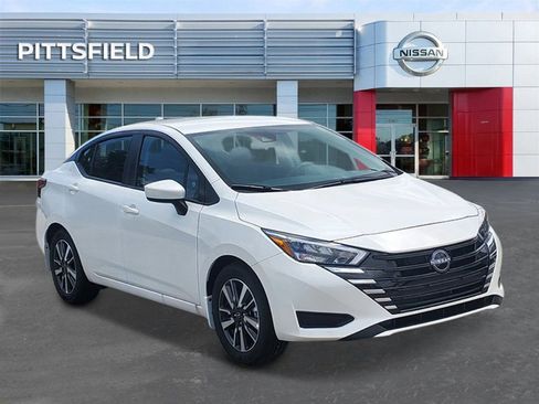 New 2025 Nissan Versa SV w/ Trunk Package image 1