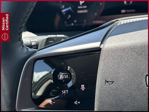 Certified 2025 Nissan Murano SV AWD/4WD image 29