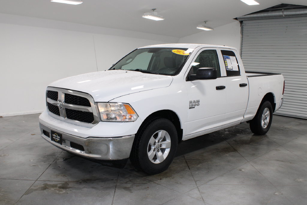 Used 2024 RAM 1500 Classic SLT RWD image 4