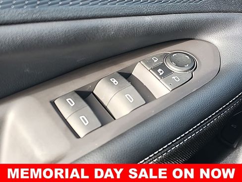 New 2024 Chevrolet Blazer EV LT AWD/4WD image 28