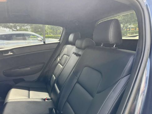 Used 2020 Kia Sportage S FWD image 12