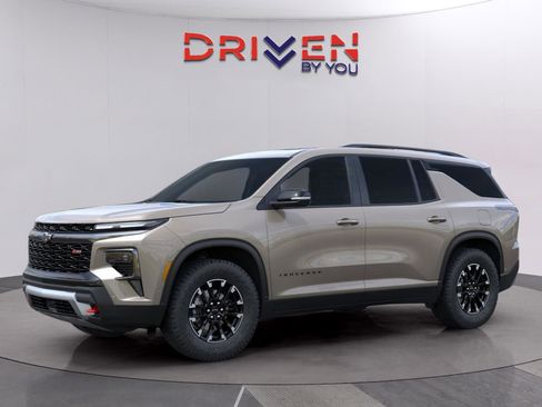 New 2026 Chevrolet Traverse Z71 image 2